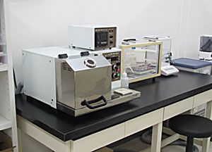 2000_020r.jpg